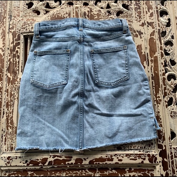 Wilfred Free Denim Skirt Size 6 - Picture 3 of 6